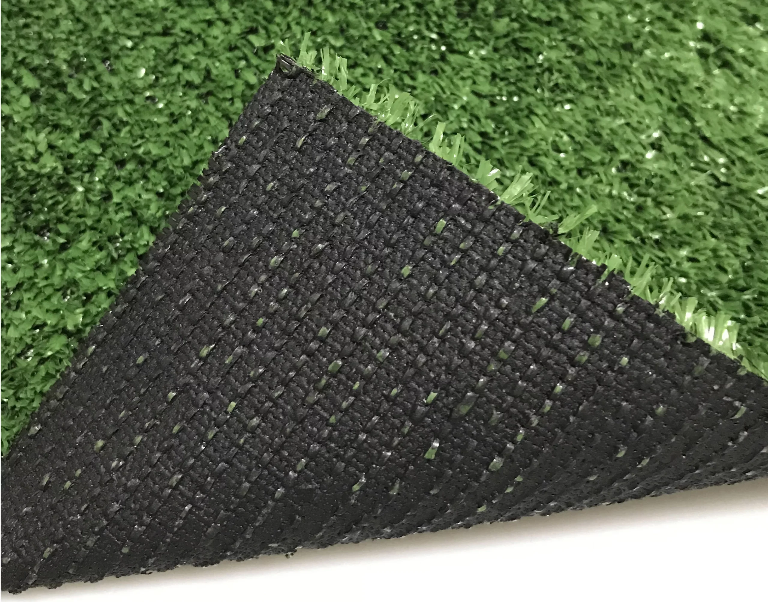 Boronia High Density Artificial Grass (L)4m (W)1m (T)7mm 5 Boronia High Density Artificial Grass (L)4m (W)1m (T)7mm - Image 5