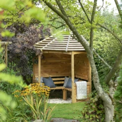 Forest Venetian Corner Arbour, (H)2500mm (W)2330mm (D)1610mm - Assembly Required 16 Forest Venetian Corner Arbour, (H)2500mm (W)2330mm (D)1610mm - Assembly Required -Garden Care Shop forest venetian corner arbour h 2500mm w 2330mm d 1610mm assembly required5013053139745 04i