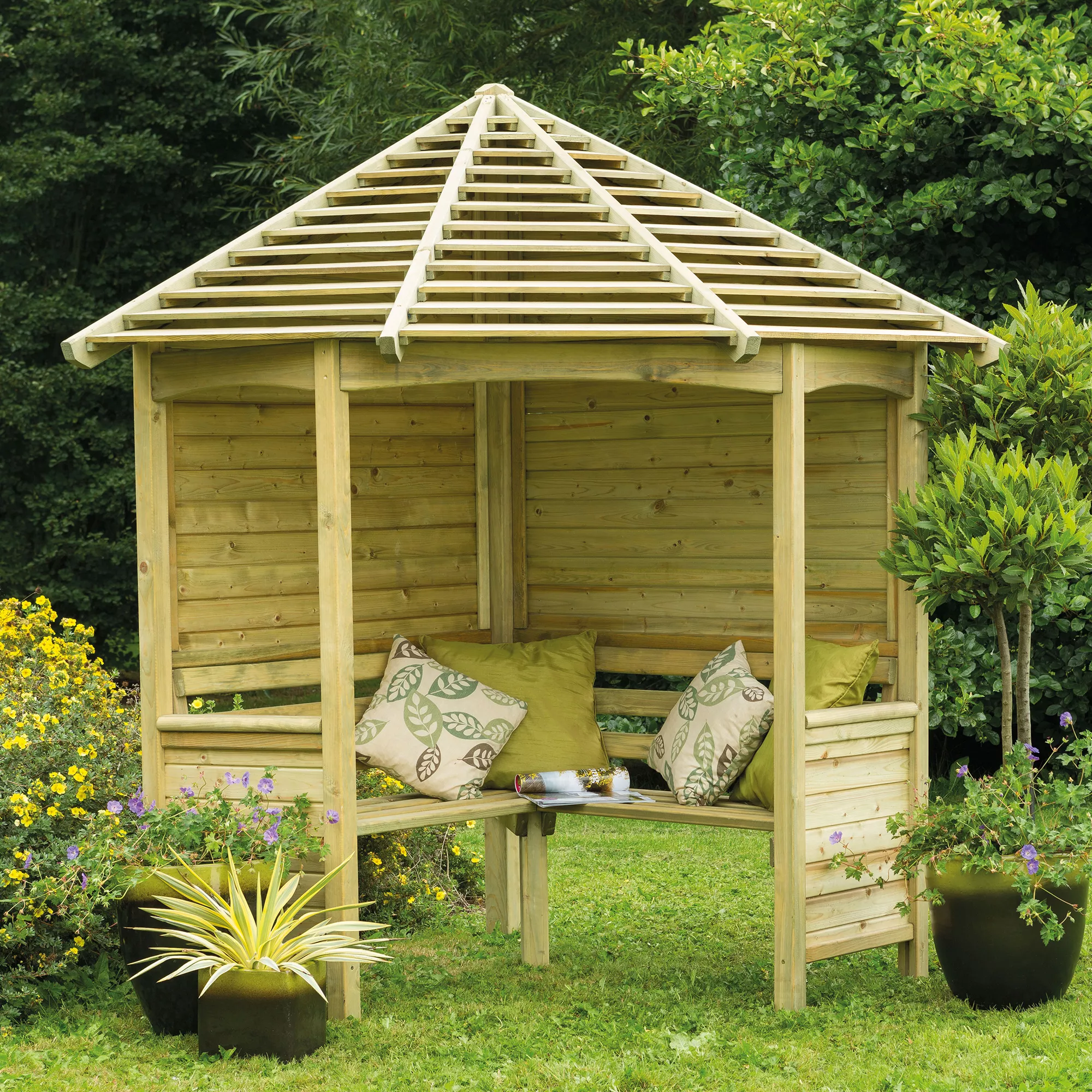Forest Venetian Corner Arbour, (H)2500mm (W)2330mm (D)1610mm - Assembly Required 4 Forest Venetian Corner Arbour, (H)2500mm (W)2330mm (D)1610mm - Assembly Required - Image 4