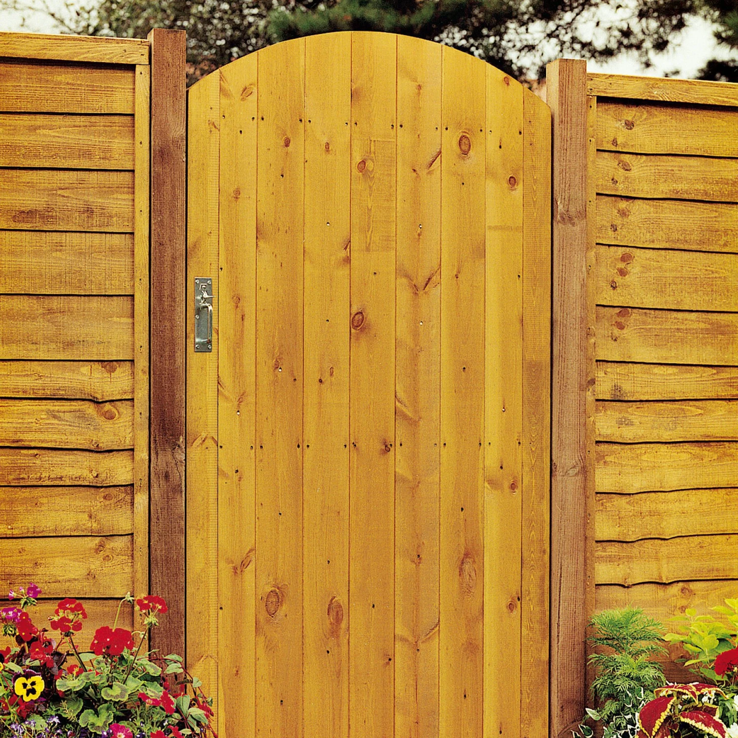 Grange Timber Arch Gate, (H)1.8m (W)0.9m 2 Grange Timber Arch Gate, (H)1.8m (W)0.9m - Image 2