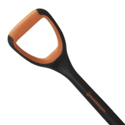 Magnusson Square Digging Spade -Garden Care Shop magnusson square digging spade5059340086668 37c