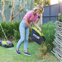 Ryobi ONE+ RLM18X33B50B Cordless 18V Rotary Lawnmower 13 Ryobi ONE+ RLM18X33B50B Cordless 18V Rotary Lawnmower -Garden Care Shop ryobi one rlm18x33b50b cordless 18v rotary lawnmower4892210185860 07i bq