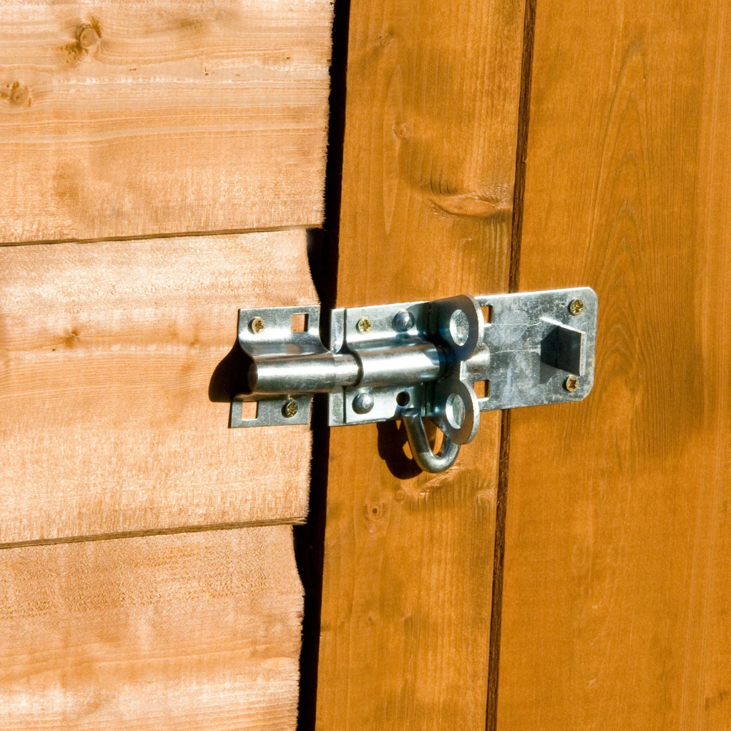 Shire Atlas 10x8 Ft Apex Shiplap Wooden 2 Door 2 Windows Shed With Floor 6 Shire Atlas 10x8 Ft Apex Shiplap Wooden 2 Door 2 Windows Shed With Floor - Image 6