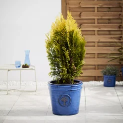 Verve Barcău Blue Ceramic Round Plant Pot (Dia)40cm 5 Verve Barcău Blue Ceramic Round Plant Pot (Dia)40cm -Garden Care Shop verve barcau blue ceramic round plant pot dia 40cm5059340327778 01i