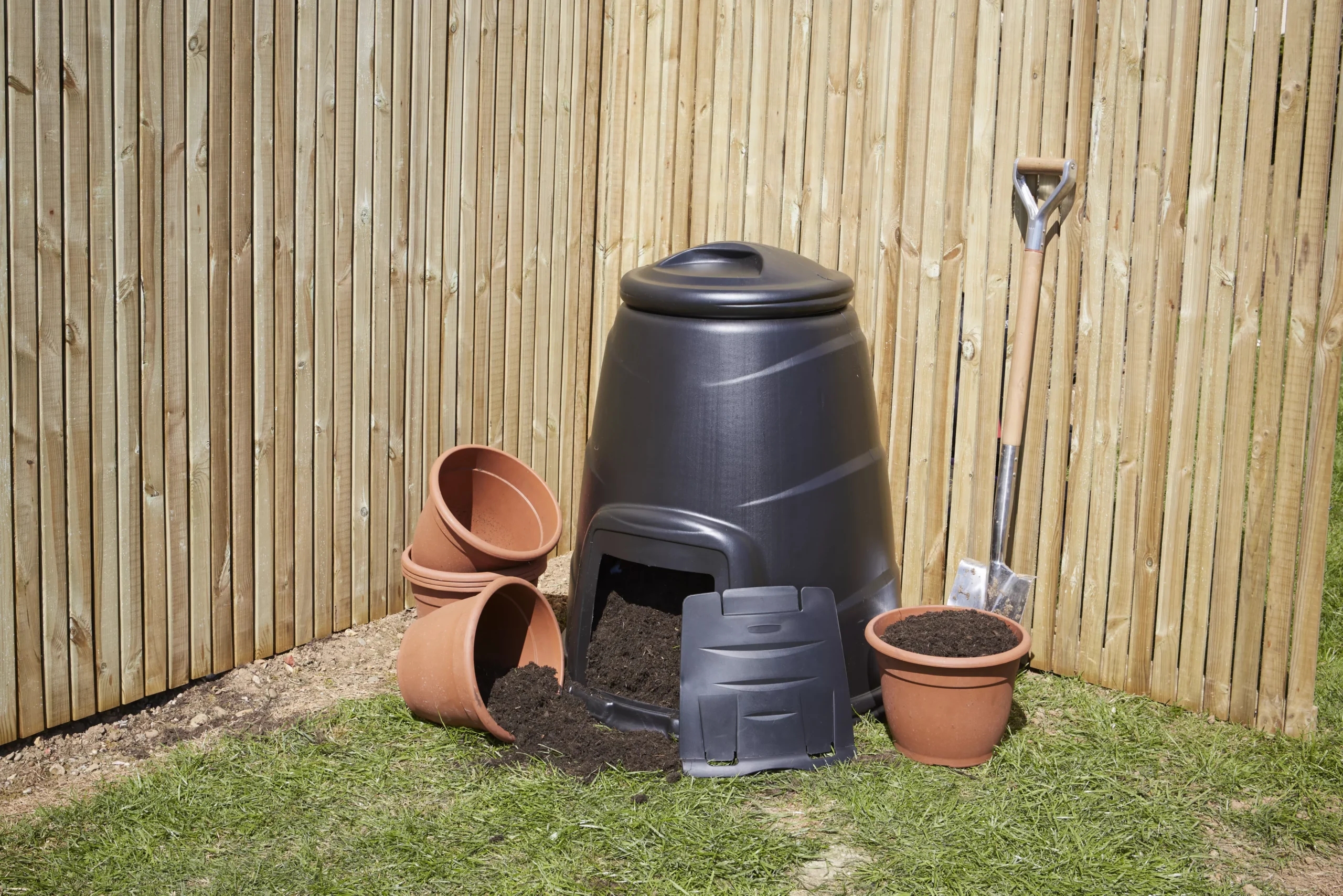 Verve Stackable Beehive Composter 220L 2 Verve Stackable Beehive Composter 220L - Image 2