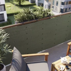 Woven Breeze Green Polyethylene (PE) Garden Screen (H)1m (W)3m 11 Woven Breeze Green Polyethylene (PE) Garden Screen (H)1m (W)3m -Garden Care Shop woven breeze green polyethylene pe garden screen h 1m w 3m5059340672649 01i